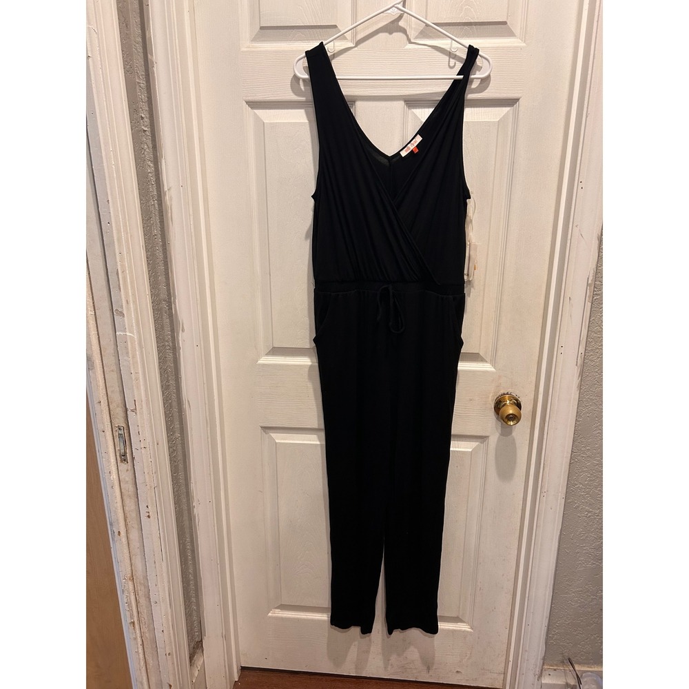 NWT Mele E Pere Womens Black V-Neck Surplice Sleeveless Jumpsuit Size L Travel